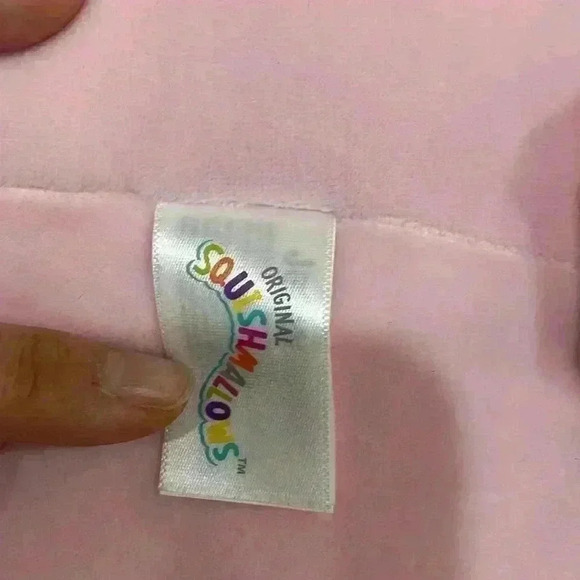 Squishmallows Peter Pink Pig With Bucket Hat & Tropical Drink Squish 16 Inch NWT - Picture 6 of 6